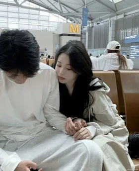 Ánh Mắt Thấu Hiểu