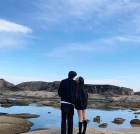 Bạn Trai Bắt Cá Hai Tay