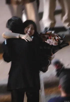 Bạn Trai Cũ Ở Cạnh Nhà Tôi