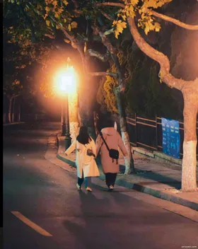 Bầu Trời Rực Sáng Full