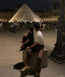 Bị Bạn Trai Phản Bội, Tôi Kết Hôn Chớp Nhoáng