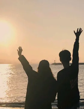 Cả Tình Lẫn Tiền Tôi Đều Cần