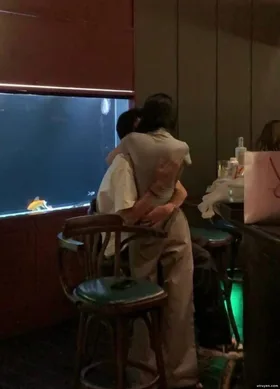 Chồng Cũ Trở Thành Bệnh Nhân Của Tôi