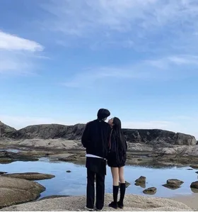 Chồng Giả Chết Để Chăm Sóc Chị Dâu