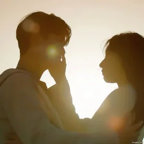 Chồng Sang Tên Nhà Cổ Cho Con Trai Của Thư Ký