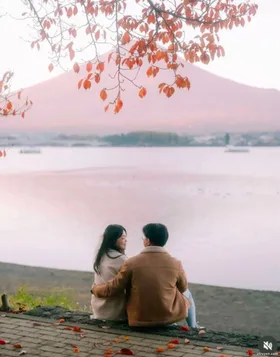 Chồng Tôi Gặp Lại Tình Đầu