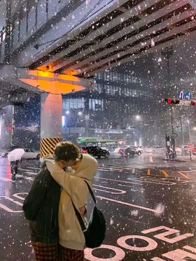 Đuổi Chồng Và Tiểu Tầm Ra Khỏi Nhà