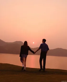 Kết Hôn Vì Tiền