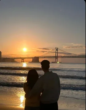 Khoảnh Khắc Phát Hiện Bạn Trai Ngoại Tình