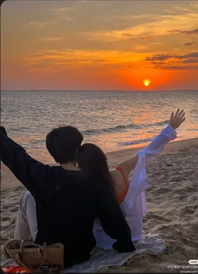 Lòng Người Khó Đoán