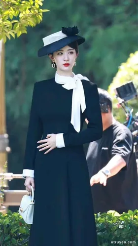 Mẹ Ghét Rau Mùi, Còn Tôi Ghét Sơn Tra