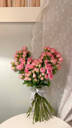 Rơi Vào Lưới Tình