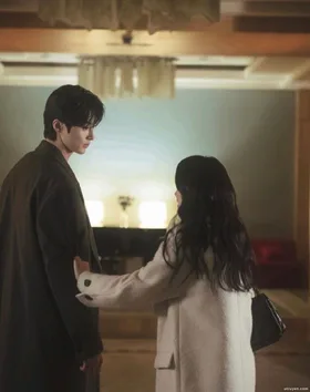 SẾP NHỜ TÔI CHO CÁ ĂN