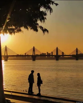 Trọng Sinh Về Những Năm 80