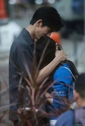 Trước Ngày Cưới Bạn Trai Bán Nhà