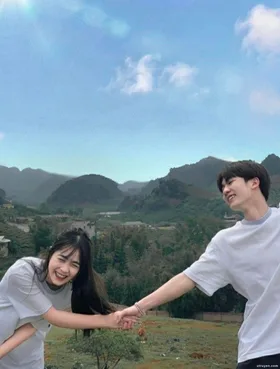 Va Phải Ánh Mắt Anh